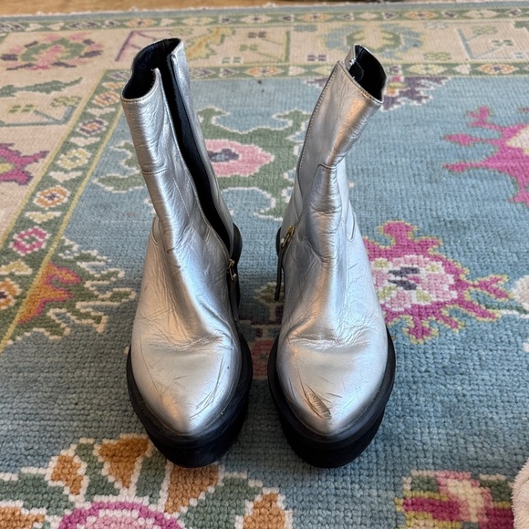 Silver Paloma Barcelo Ankle Boots - Picture 2 of 5
